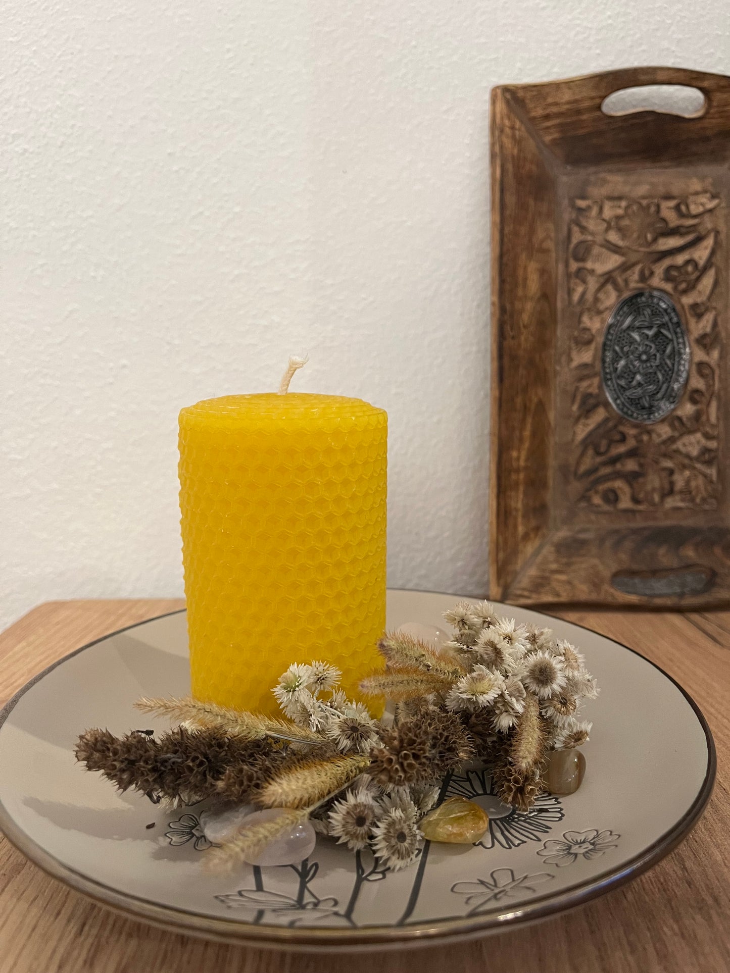 Bienenwachskerze gedreht 6x12cm